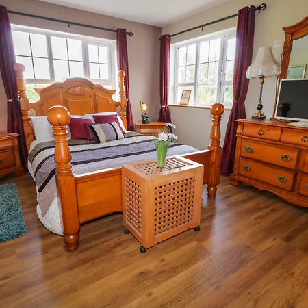 Thomond Hill בית נופש